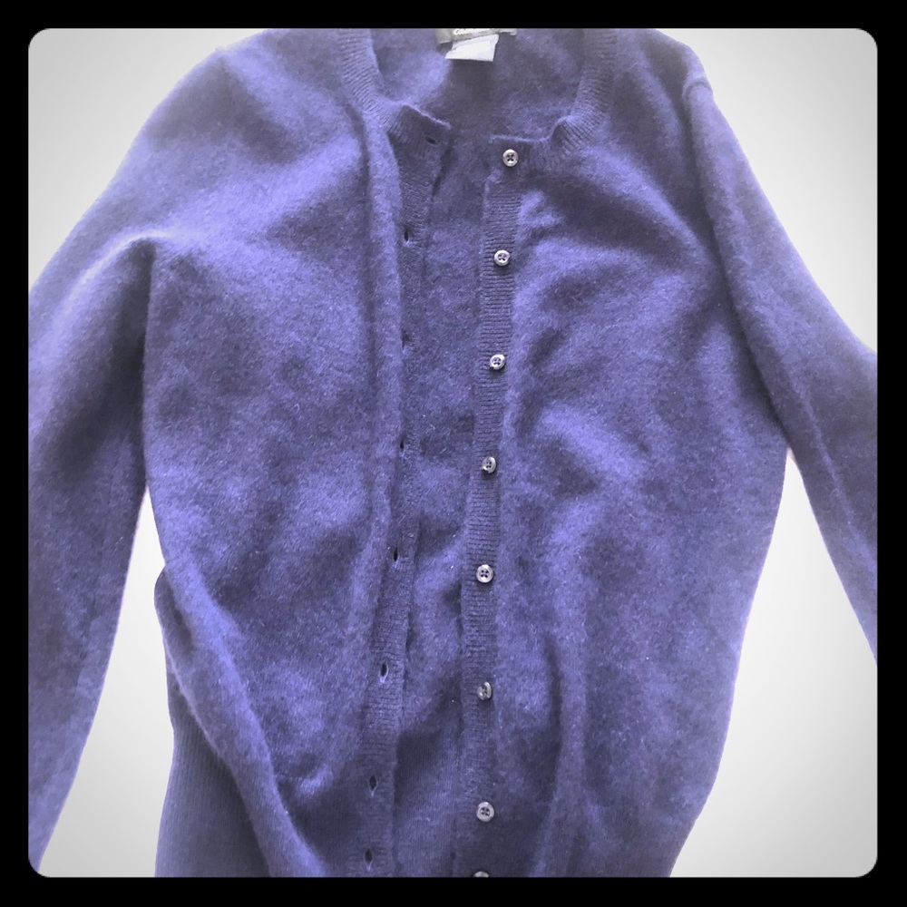 Xs 100% cashmere sweater